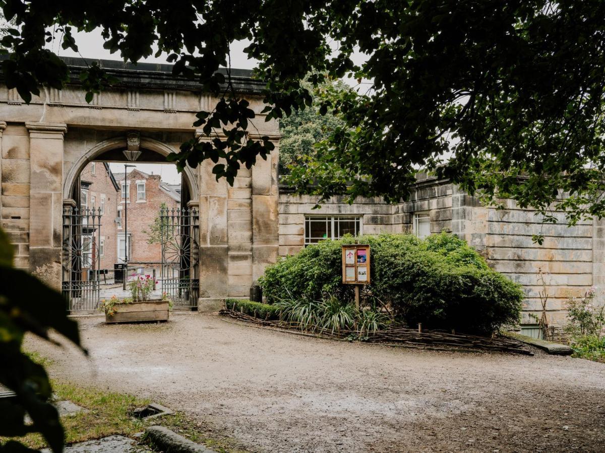 Beautiful Grade II Listed Gatehouse In Great Location Villa Sheffield Exterior foto